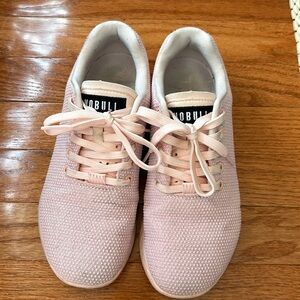 NoBull training shoes. Blush Heather. Size 7W